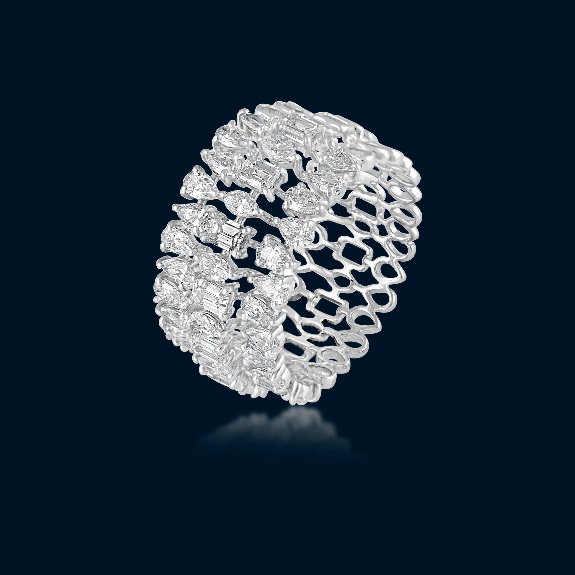 Ring In 18Kt White Gold With Pear, Marquise & Emerald Cut Diamonds