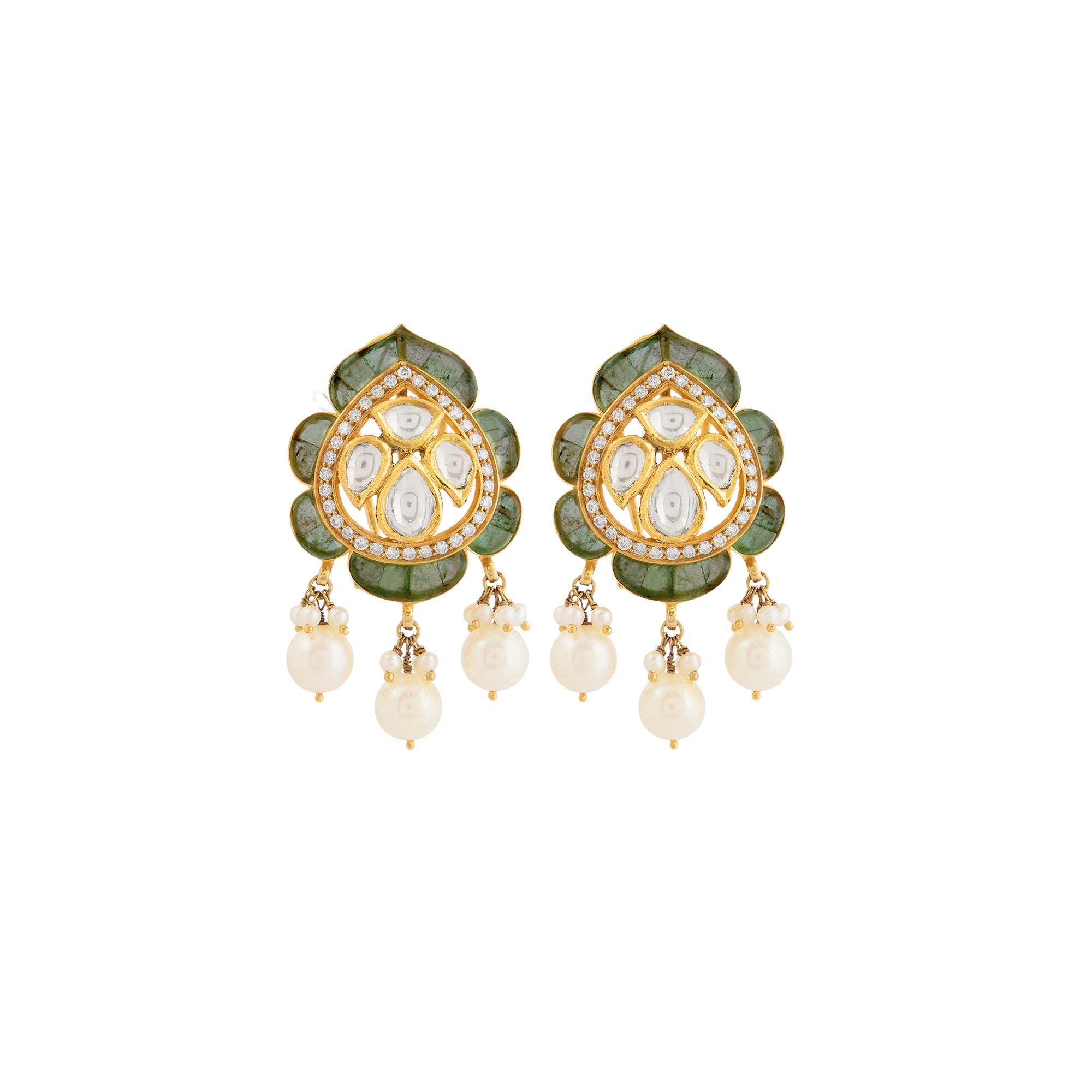Polki diamond necklace set in 14kt yellow gold with brilliant round diamonds, pearls and precious emerald.