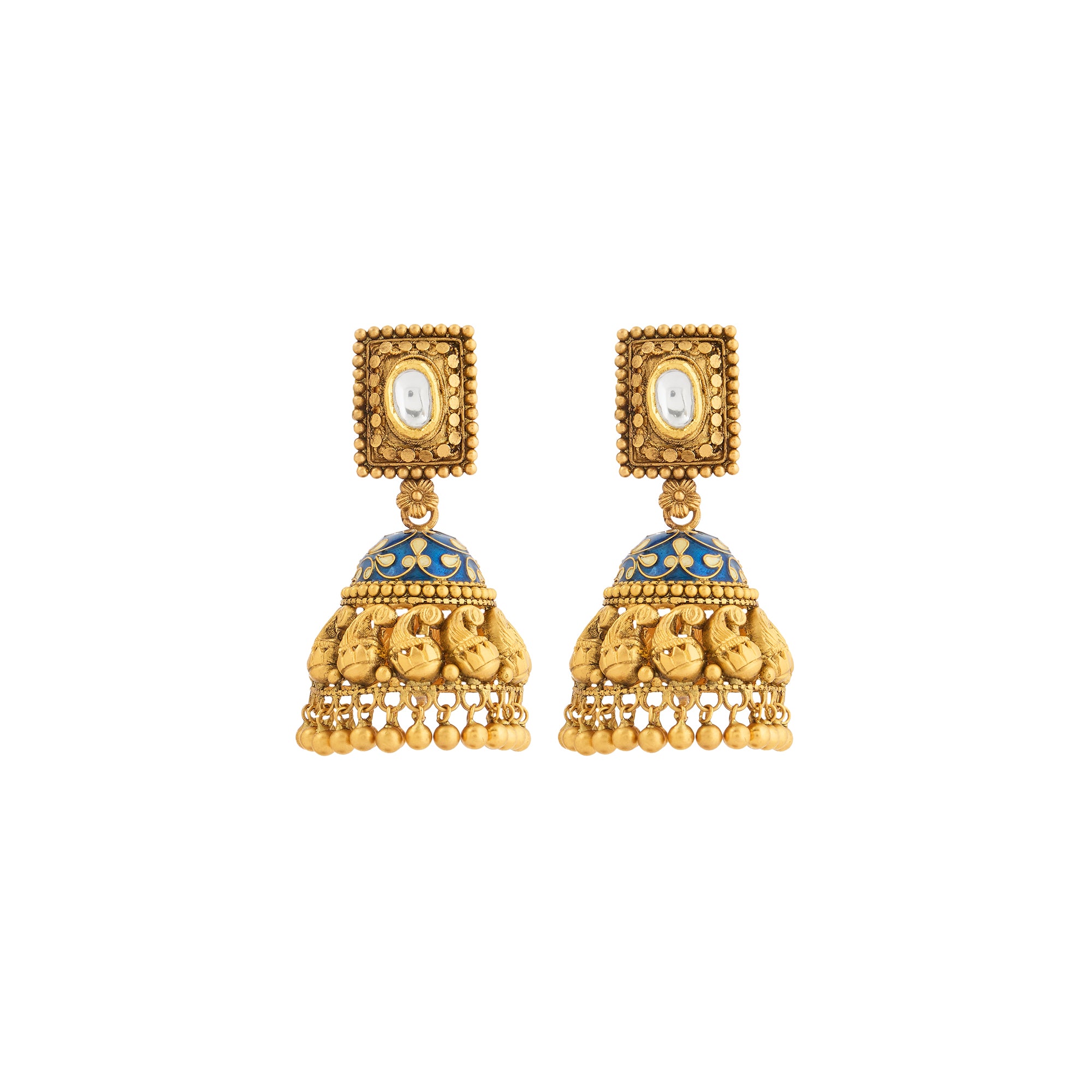 Necklace set in 22kt Antique gold, with enamel and kundan touch.