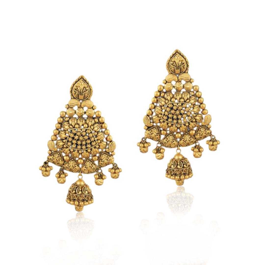 Earrings in 22kt antique gold