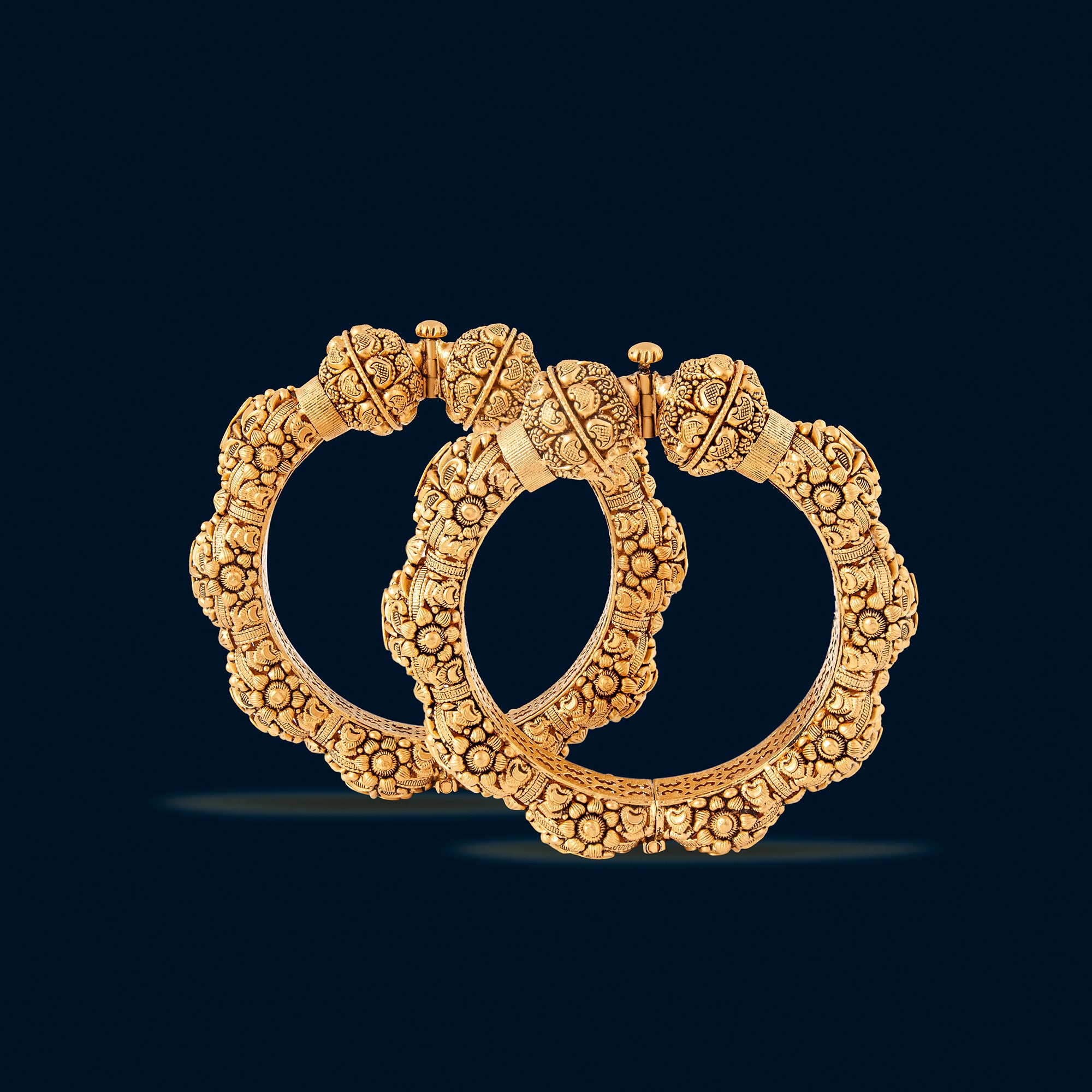 Karay in 22kt Antique gold