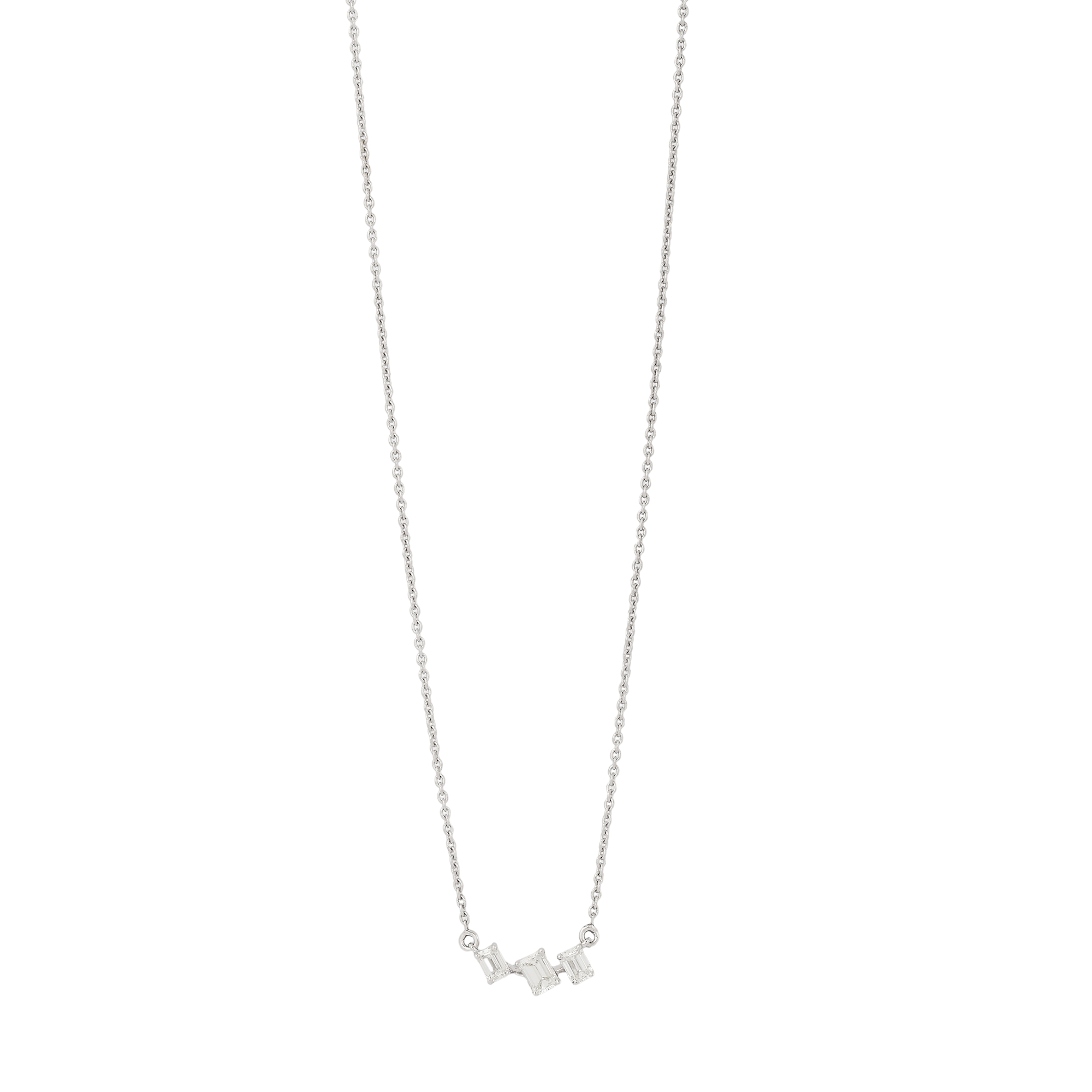 Pendant in 14kt white gold with emerald cut diamonds