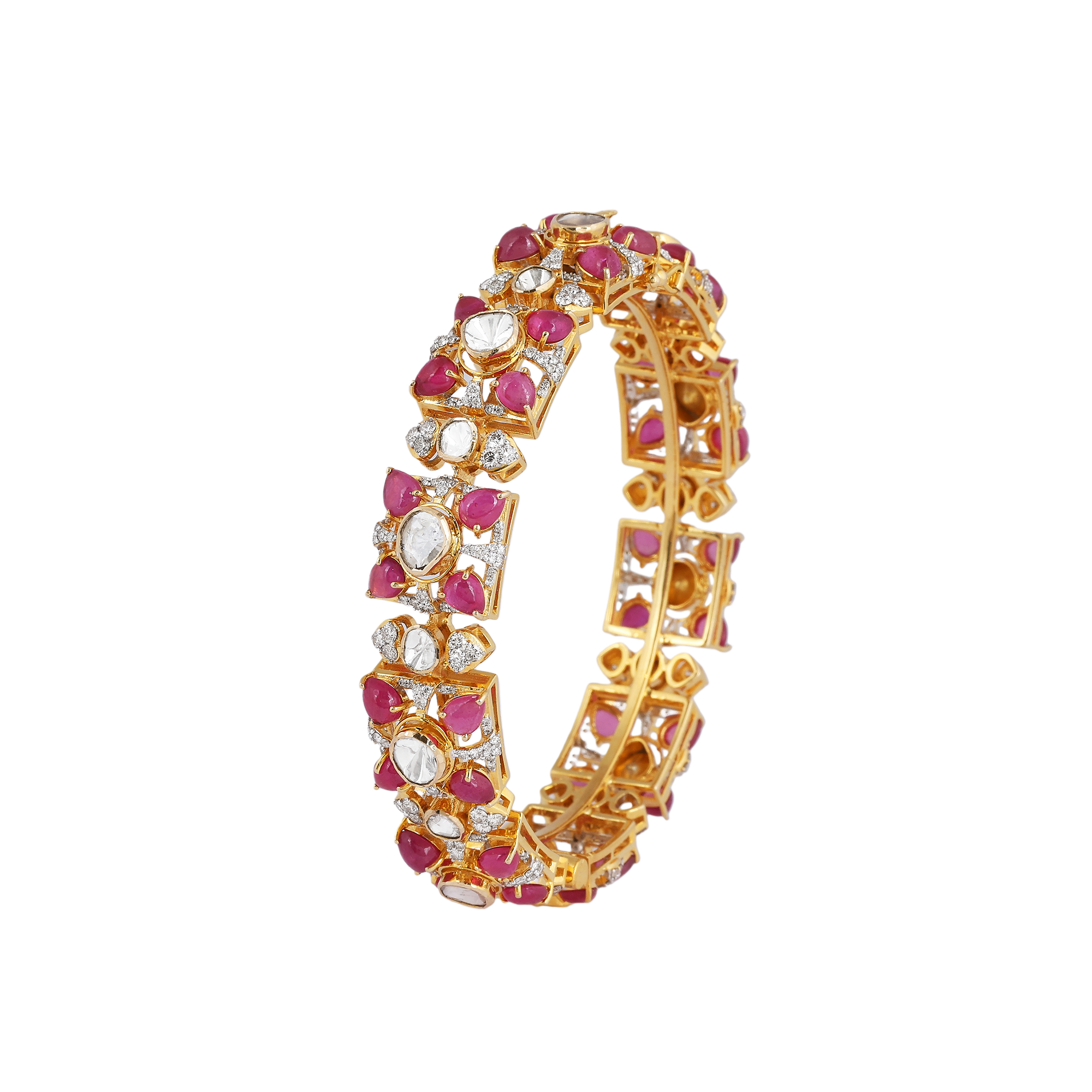 Bangle in 14kt yellow gold with polki, Round Brilliant cut diamonds and precious ruby
