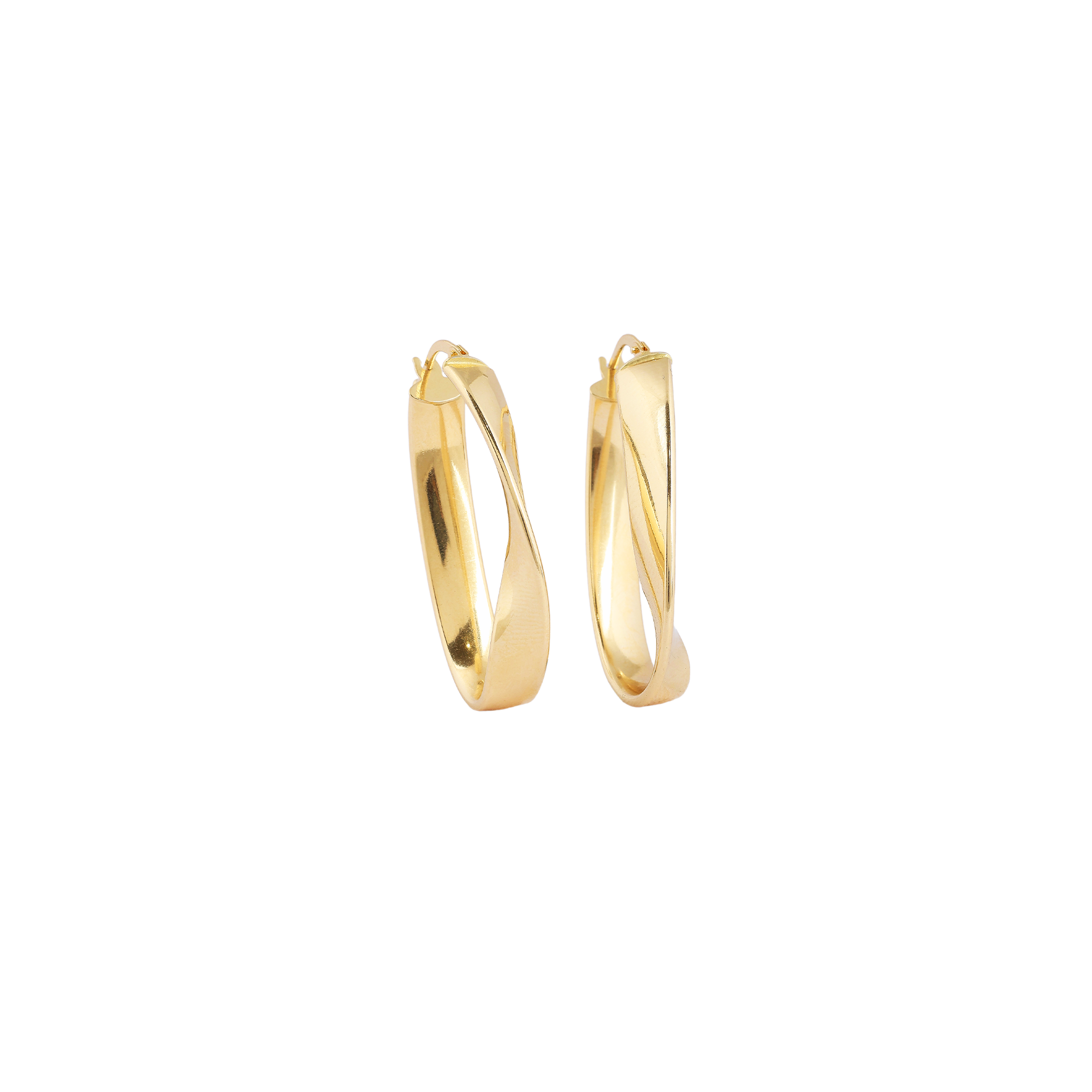 Italian Earring in 18kt yellow gold.